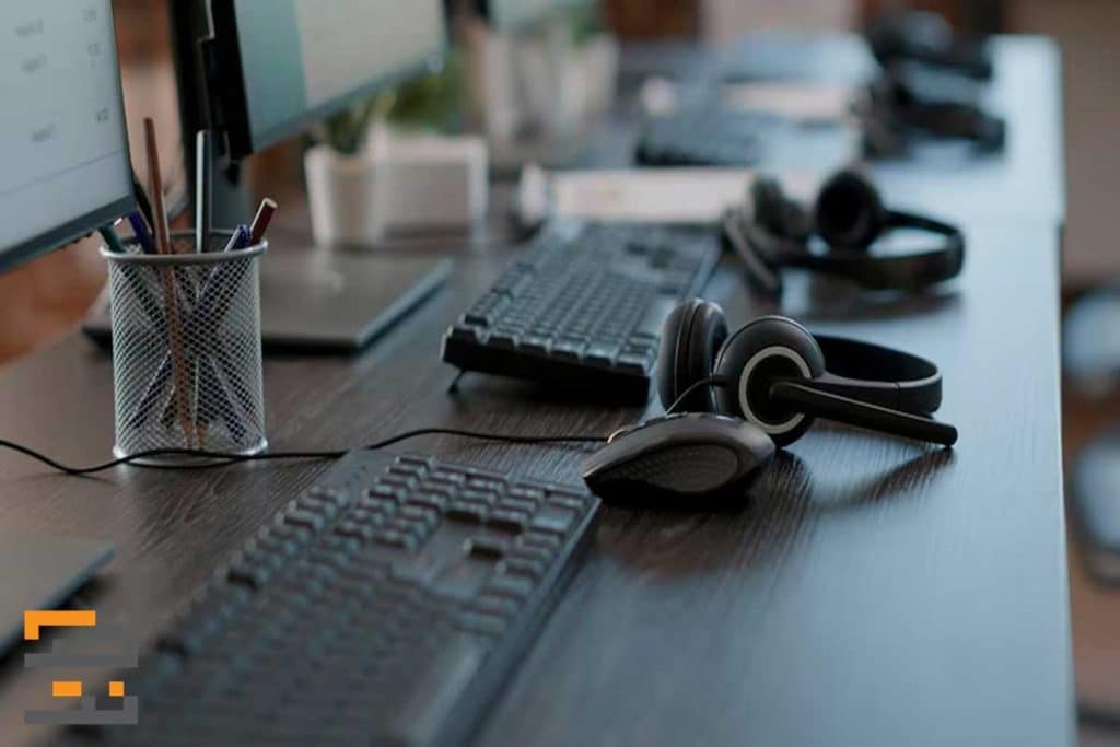 مرکز تماس تلفن