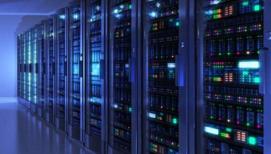 چگونه سرور اختصاصی مناسب برای وبسایت یا اپلیکیشن خود انتخاب کنیم؟ به چه چیزی در انتخاب سرور اختصاصی باید توجه کرد