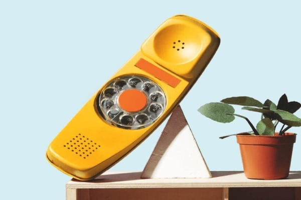 بهترین سرویسهای VoIP در ایران برای شرکتها تلفن اینترنتی بهترین ایران